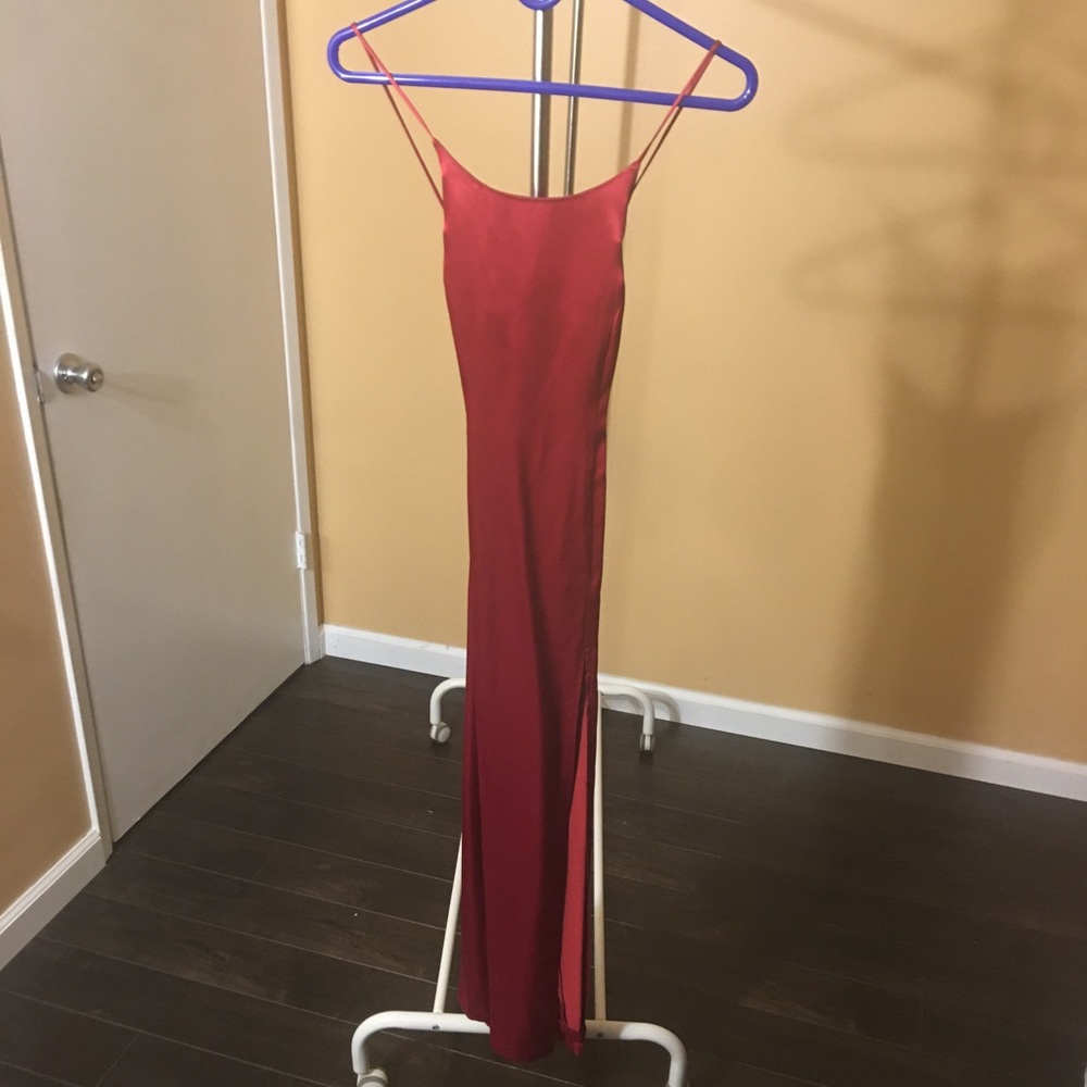 💃🏼👗❤️Satin dress💃🏼🔥💖🌺